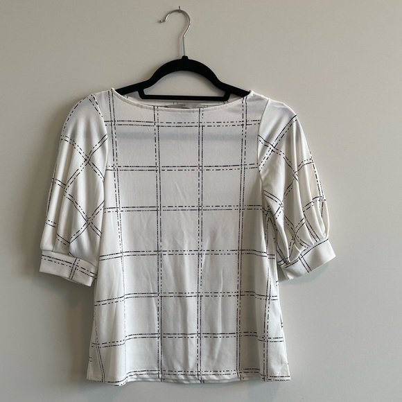 H&M Checkered White & Black Blouse Size XS - Picture 1 of 4
